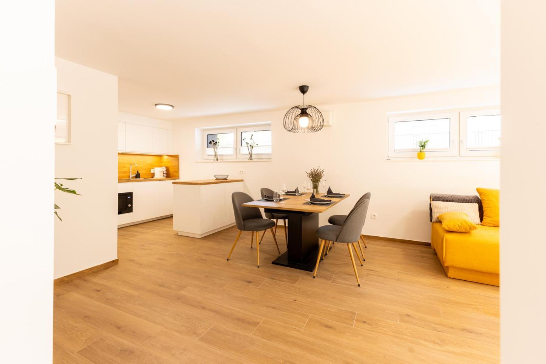 Apartmaji Klavdija Ljubljana Exteriör bild